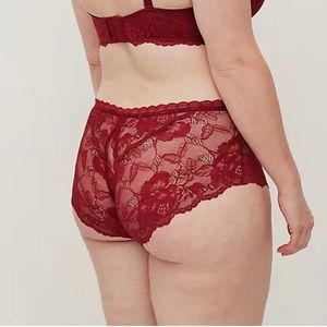 LAST 1 - NEW torrid lace open slit back cheeky panties